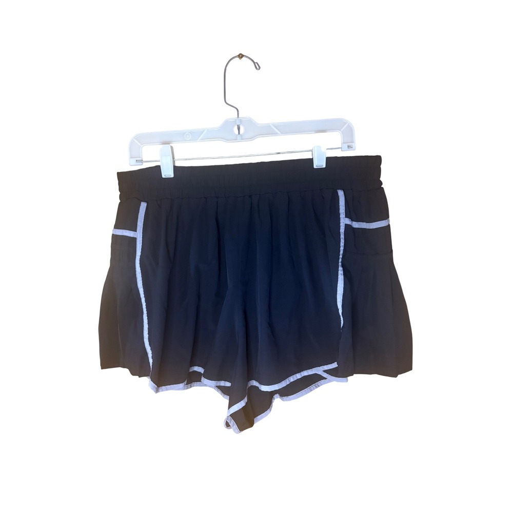 Simply Southern Women XXL Black Running Shorts White Trim Athletic Activewear